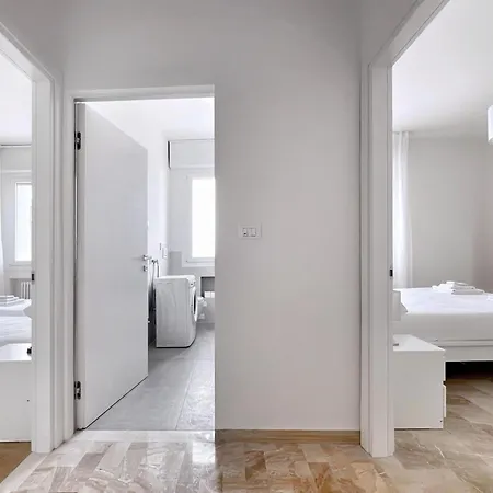 Ur-nest Brodolini Bologne